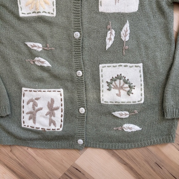 Vintage Spring floral embroidered cardigan leaves Cottagecore Fairycore Small - Picture 5 of 9